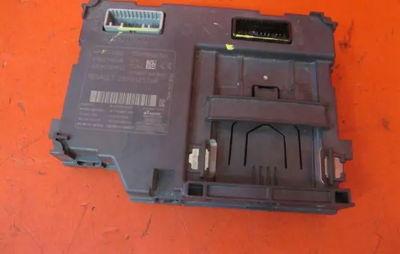 Renault Captur Ignition key card reader 285902536R