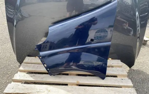 Opel Vivaro Fender