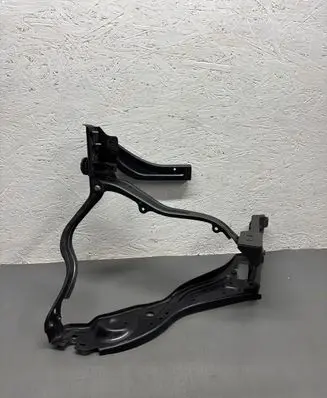 Mercedes-Benz E W212 Headlight/headlamp mounting bracket 212620022