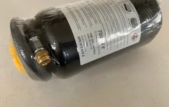 Audi Q7 4M Tire air pump compressor 8P0012619A 8P0012619