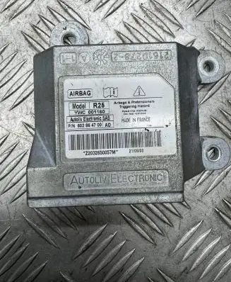 Rover 25 Airbag control unit/module YWC001180 Z2032650057M 602864700