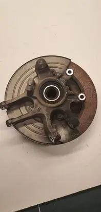 Jaguar XJ X350 Rear wheel hub spindle/knuckle 