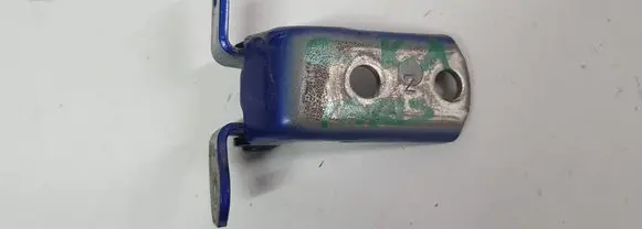 Toyota Yaris Rear door lower hinge