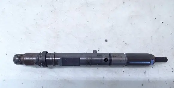 Fuel injector