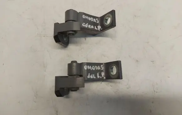 Chery Omoda 5/C5 Front door upper hinge OMO5