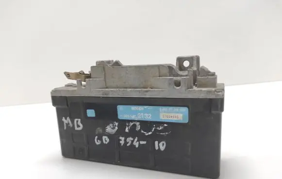 Mercedes-Benz E W210 ABS control unit/module 0055452132 0265101018