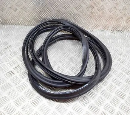 Audi Q4 Sportback e-tron Trunk rubber seal (body) 89E827705B