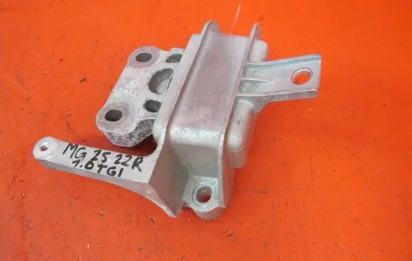 MG ZS Gearbox mounting bracket 10236903
