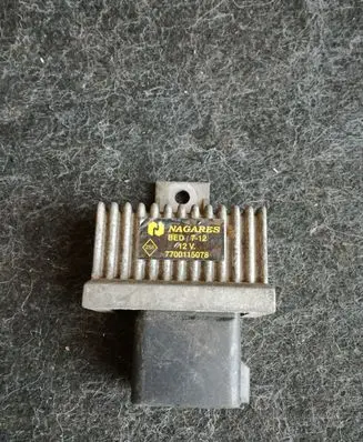 Opel Movano A Glow plug pre-heat relay 7700115078