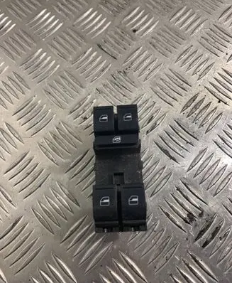 Volkswagen PASSAT B7 Electric window control switch 1K4959857B