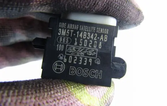 Land Rover Freelander 2 - LR2 Airbag deployment crash/impact sensor 3M5T14B342AB