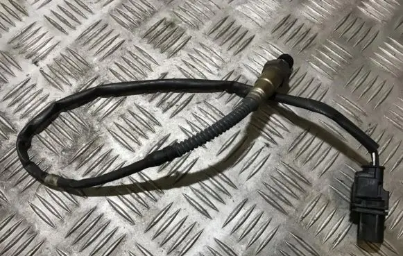 Volkswagen Caddy Lambda probe sensor 03g906262 0281004042