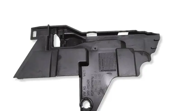 Volkswagen PASSAT B8 Timing belt guard (cover) 04L109145A 04L109145