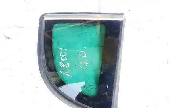 Peugeot 3008 I Rear side window