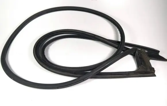 GMC Yukon Front door rubber seal