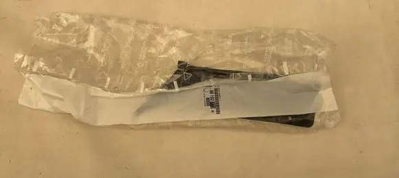 Citroen Berlingo Front door trim bar 9819277380