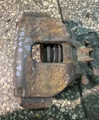 Volvo V70 Front brake caliper