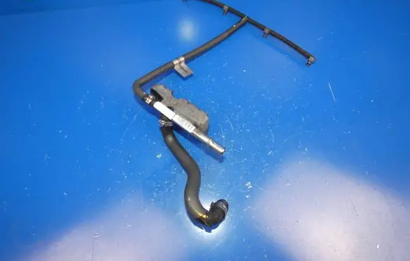 Fiat 500X Fuel return line/hose 