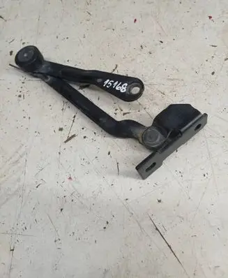 Volvo XC90 Tailgate check strap stopper 8659075