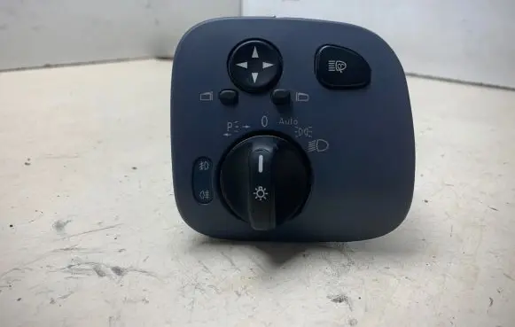 Mercedes-Benz C W203 Light switch A2035450904 04055633 24406574743