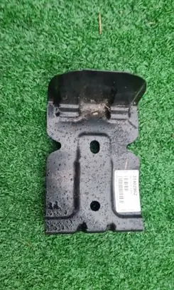 Volvo XC60 Fender mounting bracket ACW4724