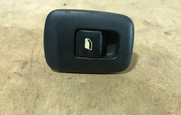 Citroen C5 Electric window control switch 9661840680