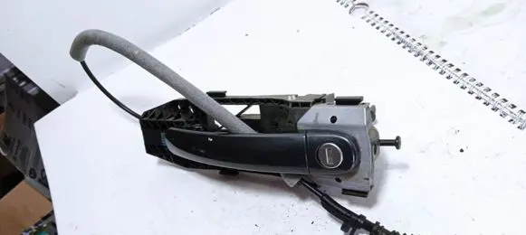 Seat Ibiza IV (6J,6P) Front door exterior handle 5N0837885E