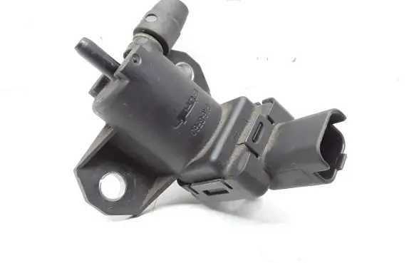 Vacuum valve