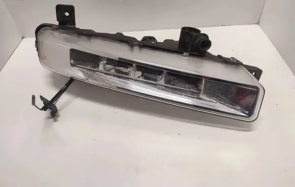 BMW 5 G30 G31 Front fog light 89250251 63177349131