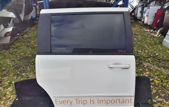 Dodge Grand Caravan Side sliding door 