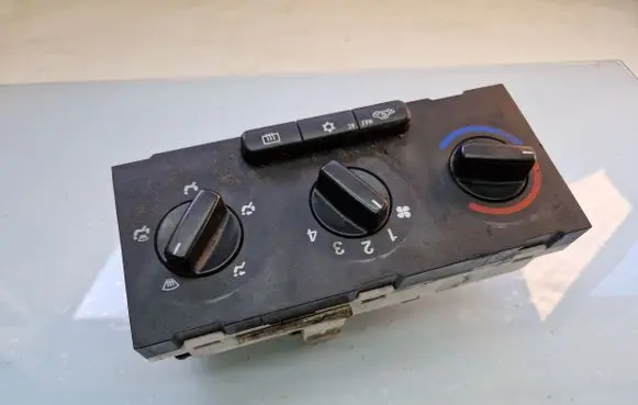Opel Zafira A Climate control unit 90673 90673823 334823