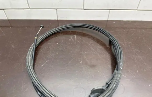 Audi Q5 SQ5 Engine bonnet/hood lock release cable 8R2823535