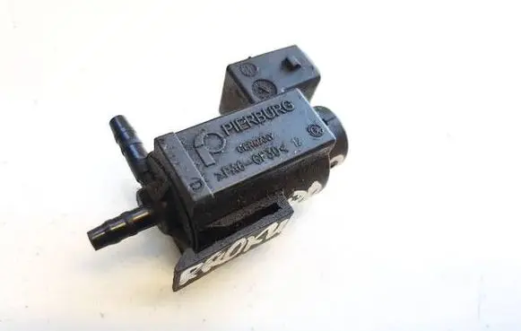 BMW 5 F10 F11 Turbo solenoid valve 70231800 7810831