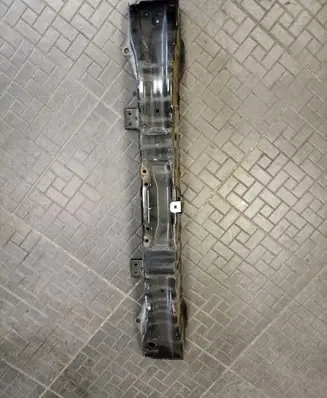 Mitsubishi Grandis Front bumper cross member