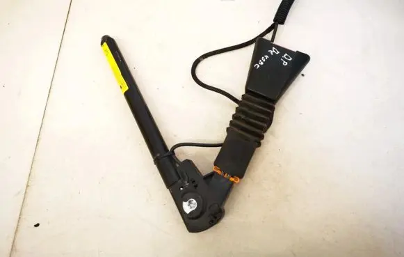 Opel Tigra B Front seatbelt buckle 09114886