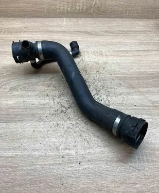 BMW 1 E81 E87 Engine coolant pipe/hose 7798869 7798899