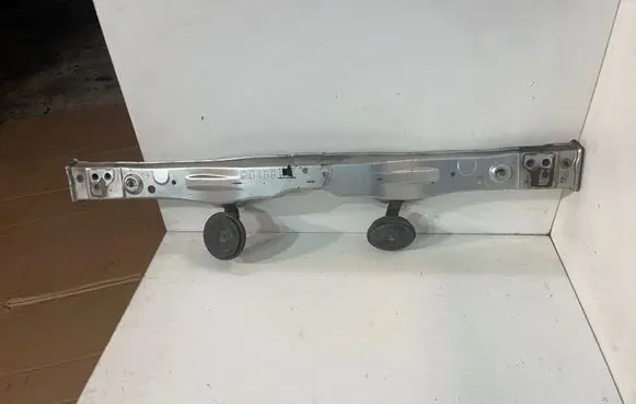 Toyota Avensis T250 Top upper radiator support slam panel 20488