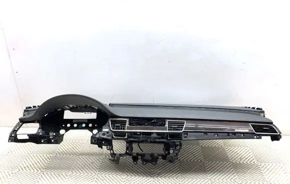 Audi A8 S8 D4 4H Dashboard 4H1857067B