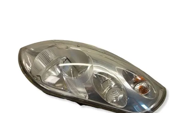 Renault Master III Headlight/headlamp 