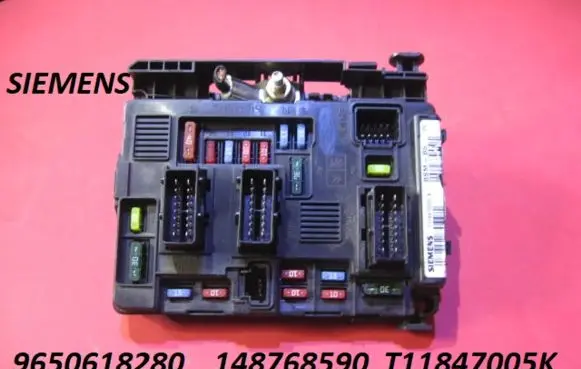 Citroen C3 Fuse module 9650618280 148768590