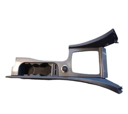 Ford Focus Center console 8M51A045M19