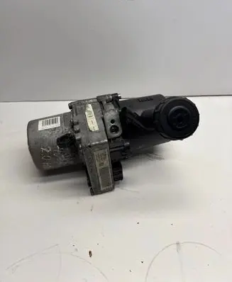 Peugeot 407 Power steering pump 7100336