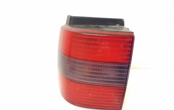 Volkswagen PASSAT B4 Rear/tail lights 3A9945257 3A9945111B