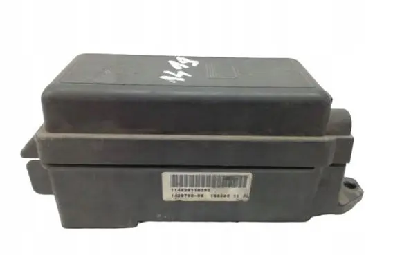 Mini One - Cooper R50 - 53 Fuse box set 148079008