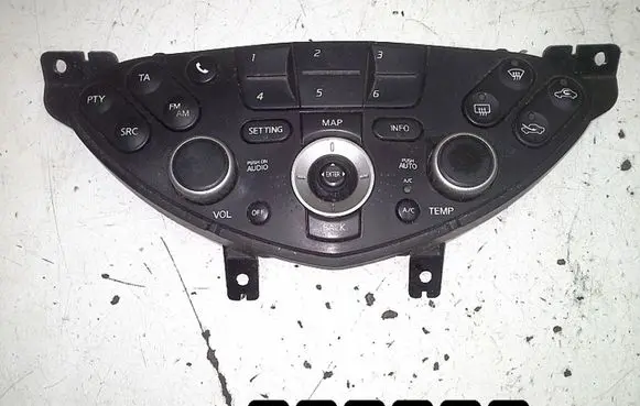 Nissan Primera Climate control unit 28395AV611