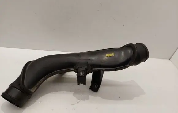 Intercooler hose/pipe