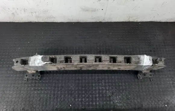 Volkswagen Touran I Front bumper support beam 