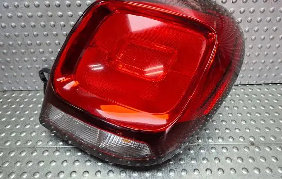Citroen C1 Rear/tail lights S27624057 815500H152