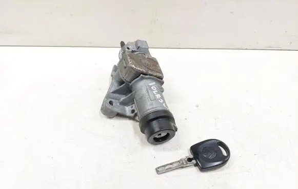 Volkswagen Polo IV 9N3 Ignition lock 4B0905851N 4B0905849 AM60HP