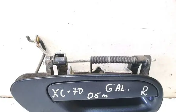 Rear door exterior handle
